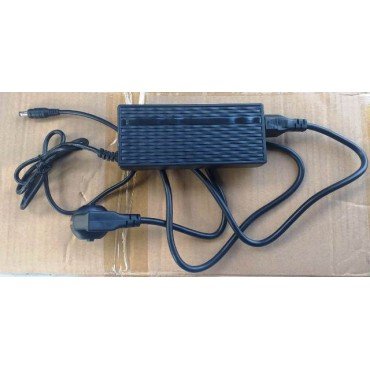 Arora Berlin Şarj Aleti 36V 10Ah